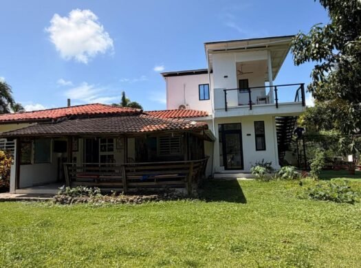Home to remodel for sale Las Terrenas