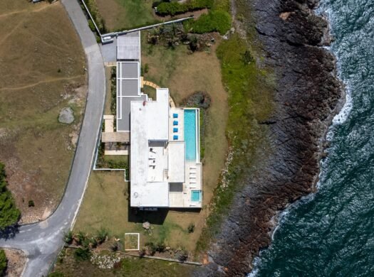 Cliffside Exclusive Villa for Sale at Cap El Limon