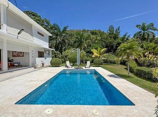 Villa with pool for sale in Las Terrenas